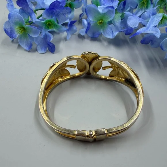 Genuine Abalone Shell Vintage Bangle Bracelet - Picture 6 of 7